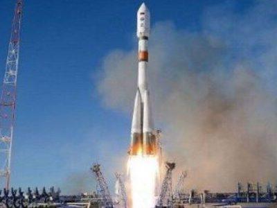 پرتاب همزمان سه ماهواره بومی، نماد خودباوری ملی است