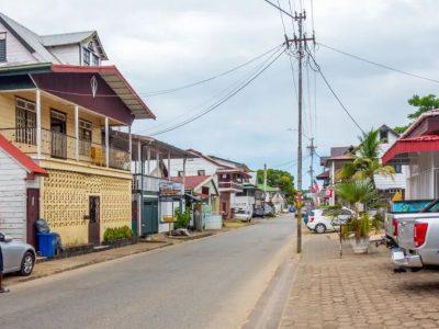 ۹ نفر در سورینام با ضربات چاقو کشته شدند