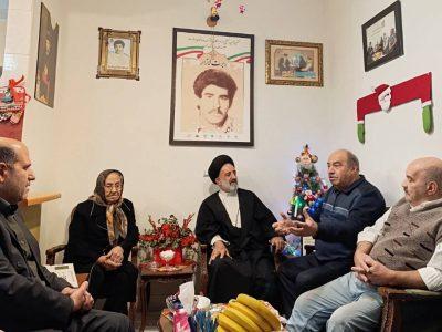 دیدار نماینده ولی فقیه در بنیاد شهید و امور ایثارگران با خانواده شهید «روبرت لازار»