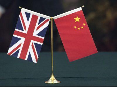 انگلیس برای مهار تورم و پسلرزه تعرفههای ترامپ به کالاهای چینی روی آورد