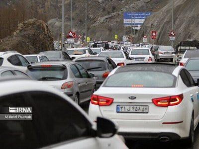 آخرین وضعیت ترافیکی و جوی راهها / محور چالوس دارای ترافیک سنگین