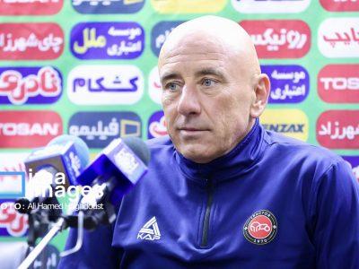 مربی تراکتور: مساوی برای ما حکم باخت دارد/برای جایگاه بهتر همچنان میجنگیم