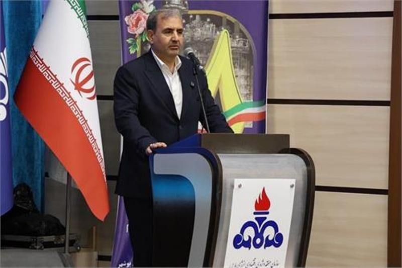 اتکای صنعت پتروشیمی به سرمایههای مردمی، مسیر مطمئن توسعه است