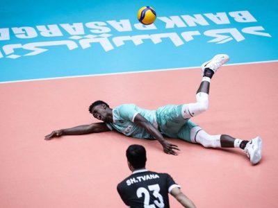 نتایج کامل هفته دهم لیگ برتر والیبال؛ ادامه صدرنشینی فولاد سیرجان و فرار پیکان از بحران