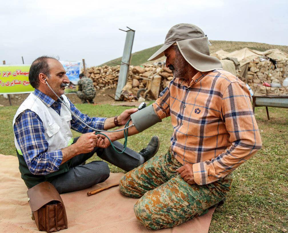 اعزام ۷۸ تیم درمانی بسیج جامعه پزشکی به مناطق محروم خراسان‌شمالی