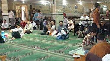 طنین بندگی در مساجد همزمان با ایام اعتکاف