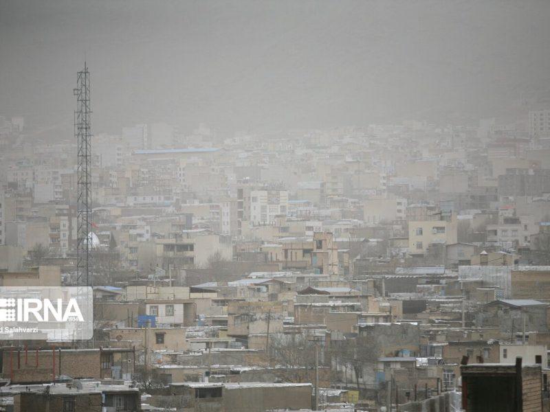 پایداری آلایندهها در همدان/ باد و برف در راه است