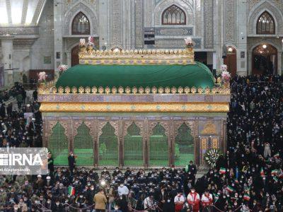 گزینشگران کشور با آرمانهای امام راحل تجدیدمیثاق کردند +فیلم