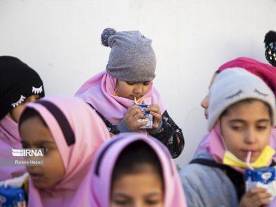 توزیع شیر رایگان برای ۲۳۰ هزار دانشآموز ابتدایی گلستان از دیماه آغاز شد