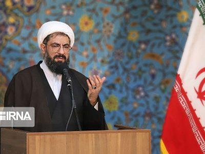 امام جمعه همدان: اجازه ندهیم دشمن از مطالبات به حق سوء استفاده کند