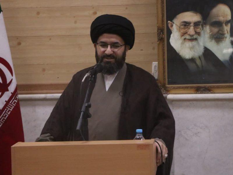 امام جمعه زنجان: تقویت هویت فرهنگی موجب کاهش آسیب‌های اجتماعی می‌شود
