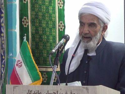 امام جمعه سنندج: هدف دشمنان تضعیف اقتصاد کشورهای اسلامی است