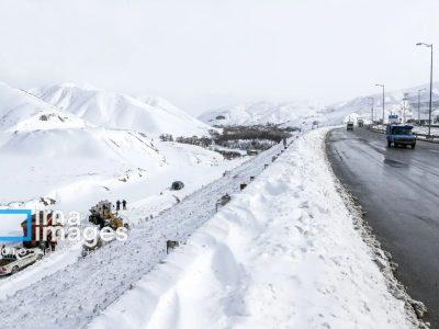 چهار هزار کیلومتر از جادههای آذربایجان غربی برف روبی شد/ کولاک شدید ادامه دارد
