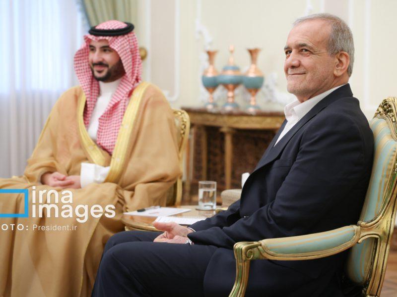 وال استریت ژورنال: موضع عربستان و امارات گزینههای آمریکا علیه ایران را محدود کرد