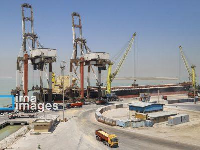 ۳ بندر کشور تا پایان برنامه هفتم توسعه به نسل سوم بنادر ارتقا مییابند