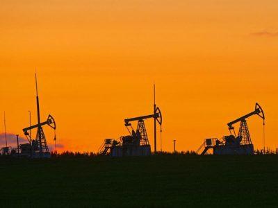 قیمت نفت تا ژوئن ۲۰۲۶ به ۵۰ دلار میرسد