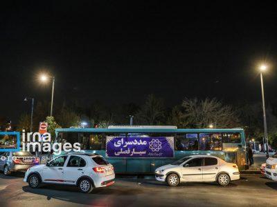 استقرار اتوبوسهای سیار برای خدماترسانی به بیخانمانها در تهران