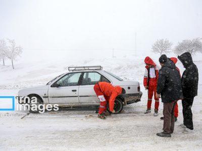 امدادرسانی به بیش از ۸ هزار نفر گرفتار در برف و کولاک