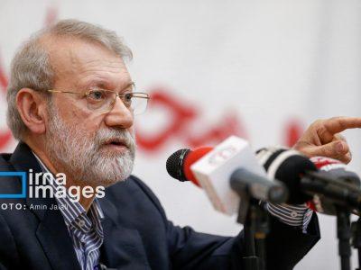 لاریجانی: مواضع کسبه معترض را از عوامل تخریبگر جدا میدانیم