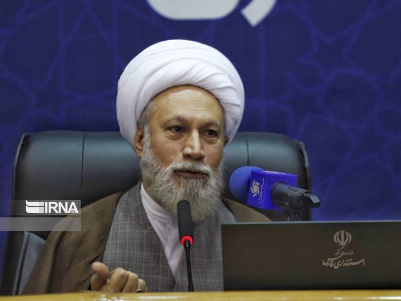 شیرازیها با الهام از مکتب شاهچراغ(ع)، رسم همسایگی را در رهایی زندانیان به جا میآورند