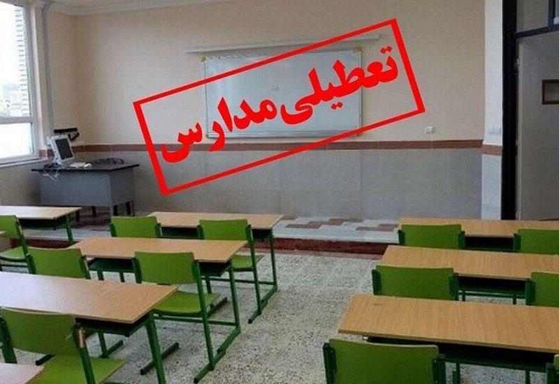 بارش برف، مدارس استان زنجان را تعطیل کرد