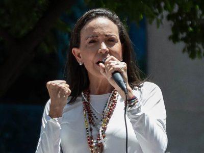 رهبر اپوزیسیون ونزوئلا: آمادهایم قدرت را به دست بگیریم