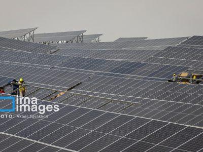 ۲۱۳ مگاوات برق خورشیدی از سمنان وارد مدار سراسری شد/ انتظار برای تحقق یکهزار مگاوات