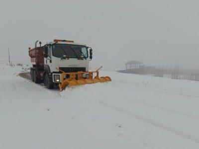 آخرین وضعیت جادههای کشور؛ انسداد برخی محورها به دلیل شرایط جوی