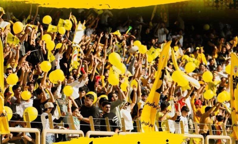 دیدار تیم‌های فجر سپاسی و پرسپولیس تهران بدون تماشاگر در شیراز