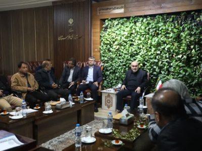 استاندار خوزستان: پیگیری برای پرداخت مطالبات سهامداران گلباران دزفول ادامه دارد