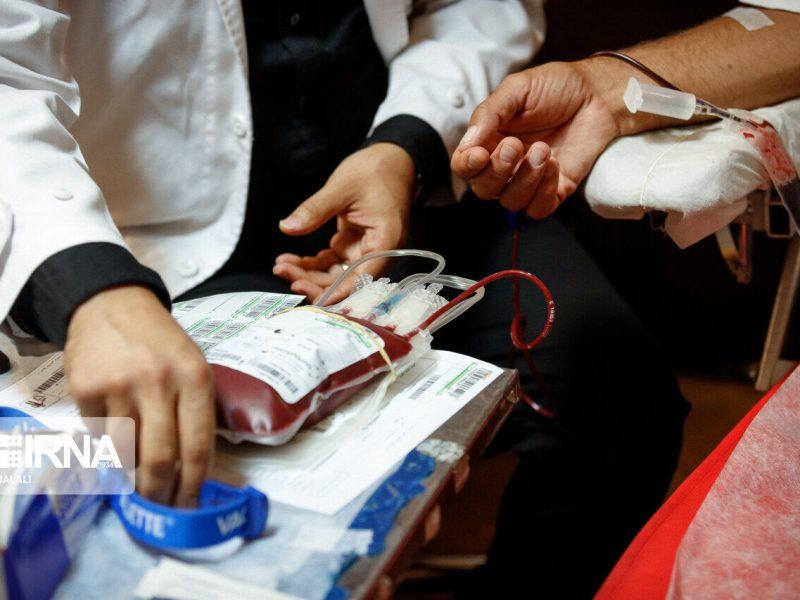 مدیر عامل انتقال خون: جذب متخصصان در این سازمان با مشکل اختلاف دستمزد روبروست