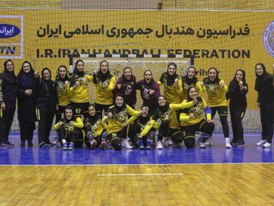 ۲ برد ارزشمند برای هندبالزنان اصفهان/شکستسنگین آذرخشو پیروزینفسگیر نامینو