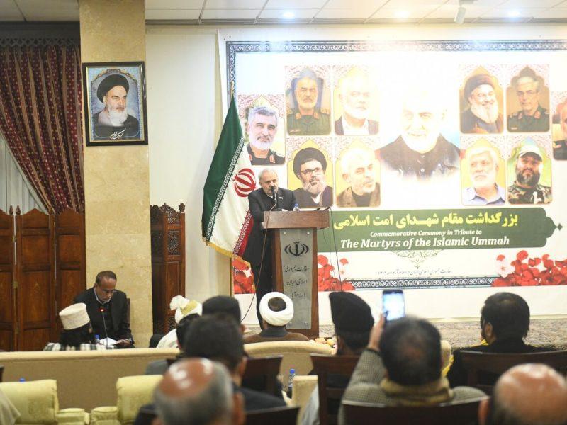 شخصیتهای پاکستانی به سردار سلیمانی و شهدای محور مقاومت ادای احترام کردند