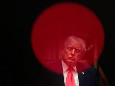 سناتور پاکستانی تهدیدات فتنه انگیز ترامپ علیه ایران و ونزوئلا را محکوم کرد