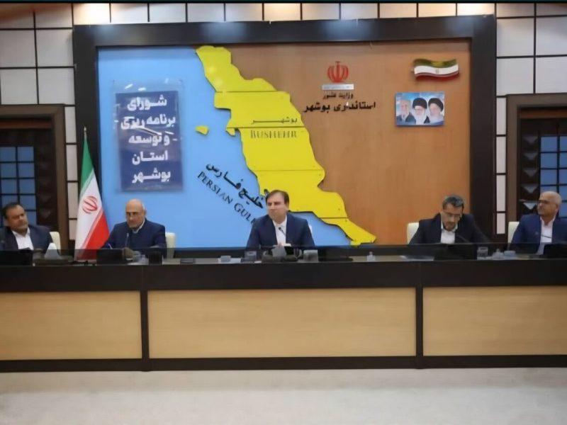 استاندار بوشهر: اسناد توسعه شهرستانها بر پایه آمایش و برنامه هفتم تدوین شود