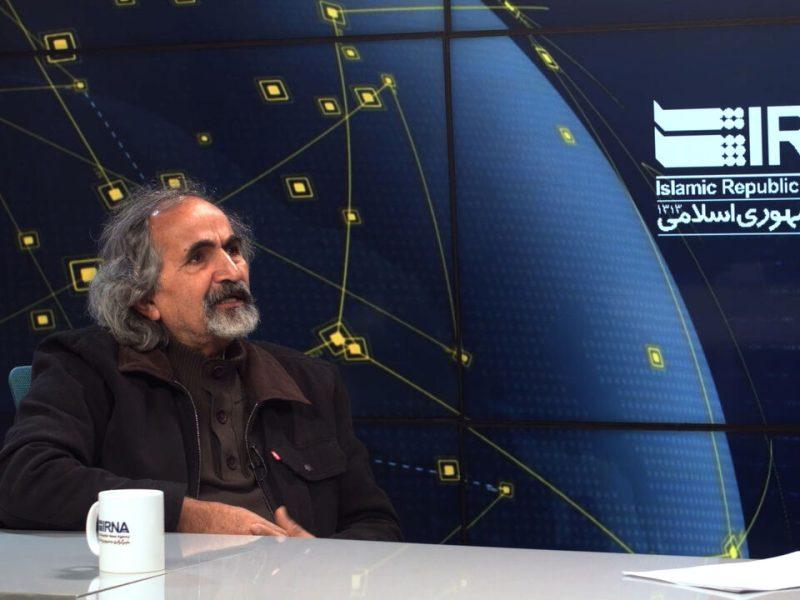 آزاد ارمکی: پلیس مراقب معترضان باشد/ اعتراض را جمع نکنید، مدنیاش کنید