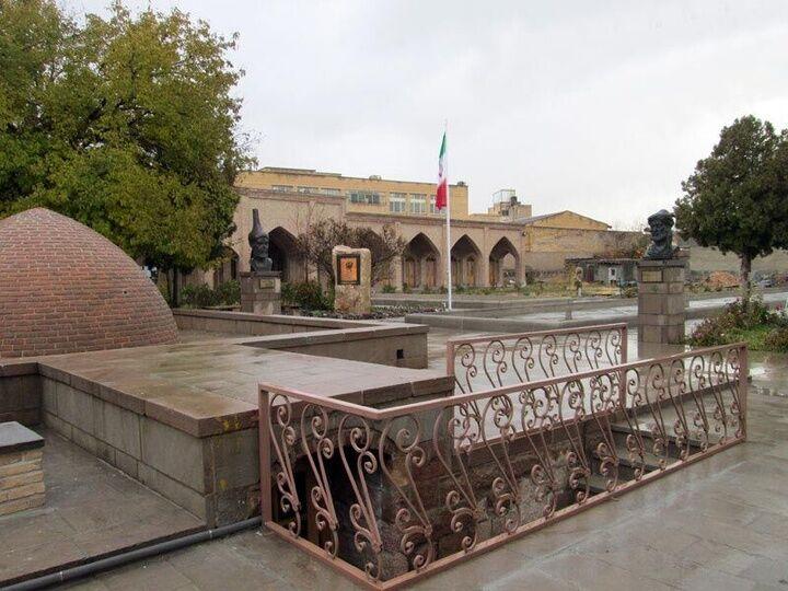 چشم انداز گردشگری مقبره دوکمال در تبریز