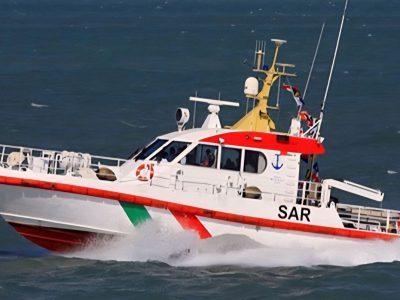 صیاد بندر دیر بوشهر پس از چهار روز جست و جوی دریایی سالم پیدا شد