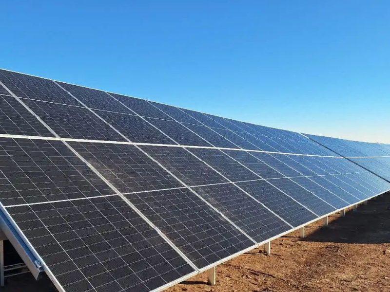 افتتاح نیروگاه خورشیدی ۳۸۰ کیلوواتی در شهر میلاجرد