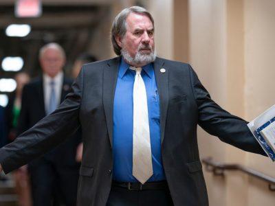 مرگ یک نماینده جمهوریخواه؛ کنترل حزب بر مجلس نمایندگان آمریکا محدودتر شد