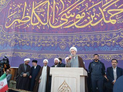 نماینده ولی فقیه در فارس: مسئولان باید برای حل مشکلات مردم شب و روز نداشته باشند