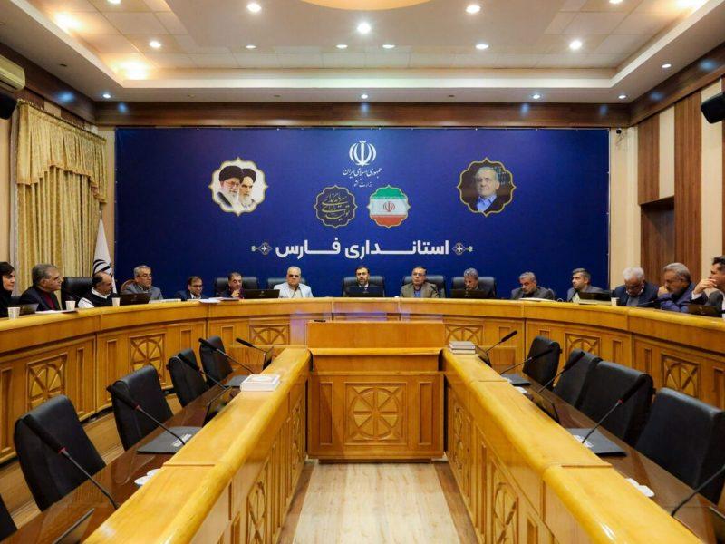 دستورات استاندار فارس برای حل مسائل فعالان بخش خصوصی