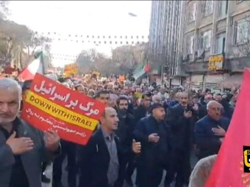 فیلم | همبستگی عزاداران شاهچراغ(ع) با انقلاب در شیراز