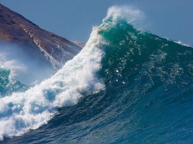 اعمال محدودیت تردد دریایی در کیش و بنادر چارک و آفتاب