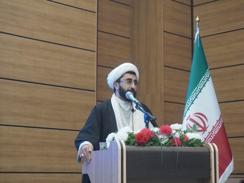 تاکید بر نقش حیاتی روحانیت در مقابله با خلاء فکری و تبیین معارف دینی