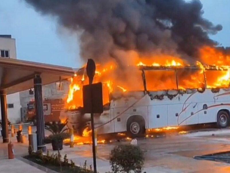 قطع ارتباطات مخابراتی، عامل گسترش آتشسوزی اتوبوس در پایانه رامسر