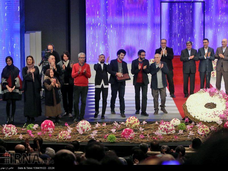 از حذفِ «قلادههای طلا» تا ظهور مهدویان و روستایی/ وقتی زمین بازی در دهه چهارم تغییر کرد