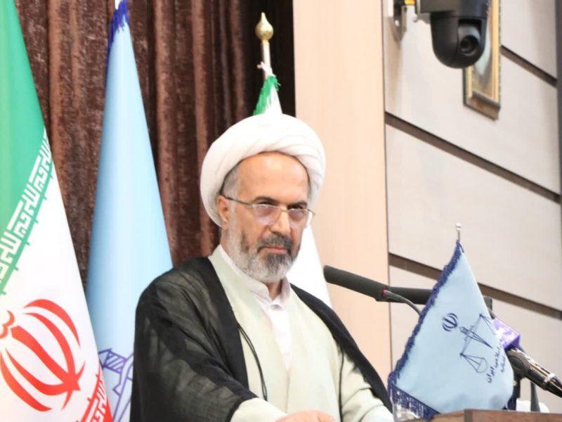 آگاهی حقوقی دانش‌آموزان، سپر ایمن در برابر آسیب‌های اجتماعی است