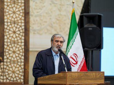 ایران با ایمان و وحدت از تمامی گردنههای دشوار عبور کرده است