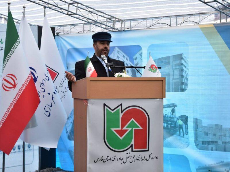 افتتاح ۶۴۰ کیلومتر راه روستایی فارس، نمود تمرکز دولت چهاردهم بر عدالت اجتماعی